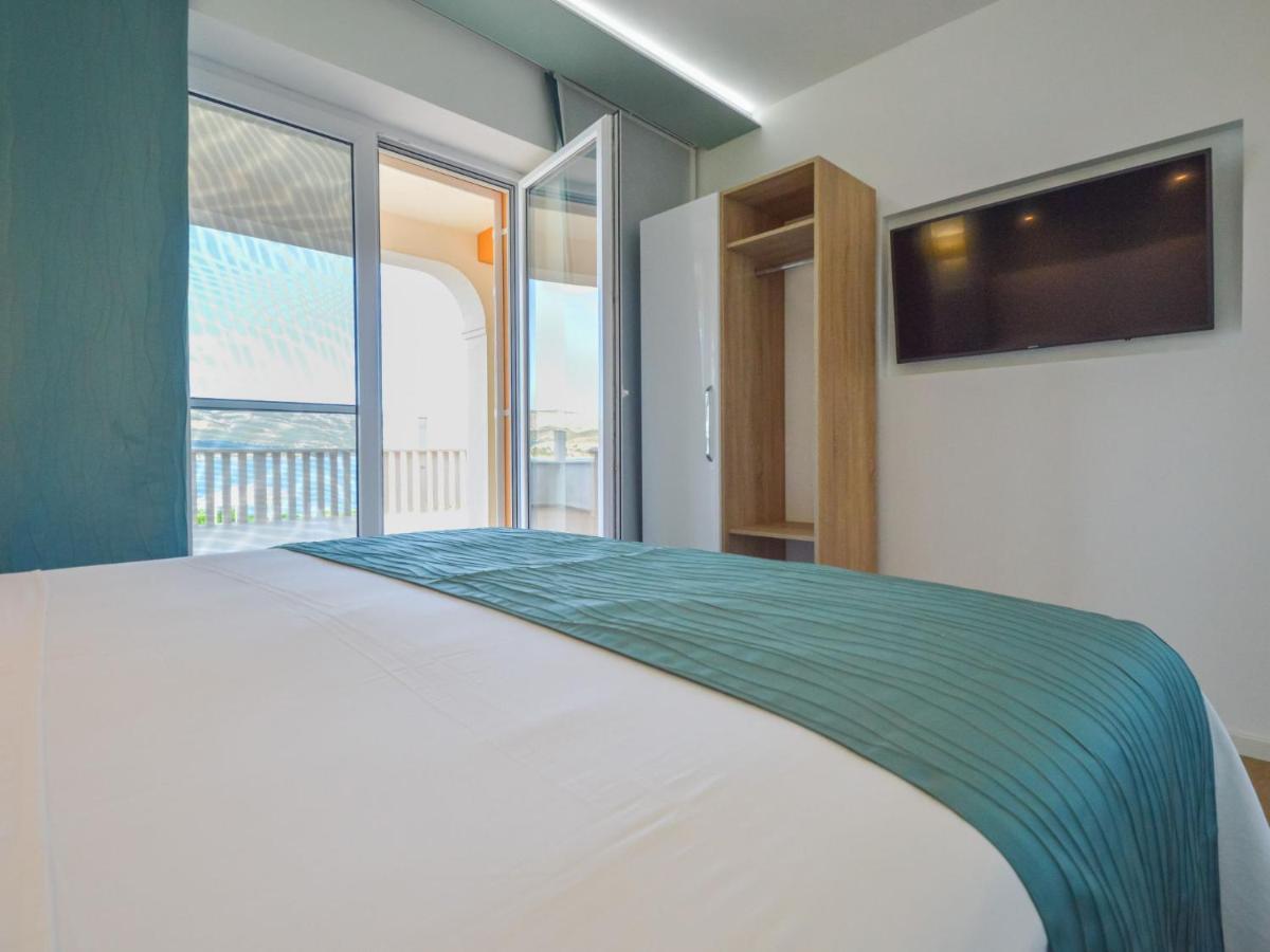 Apartment Mornar-5 By Interhome Trogir Extérieur photo