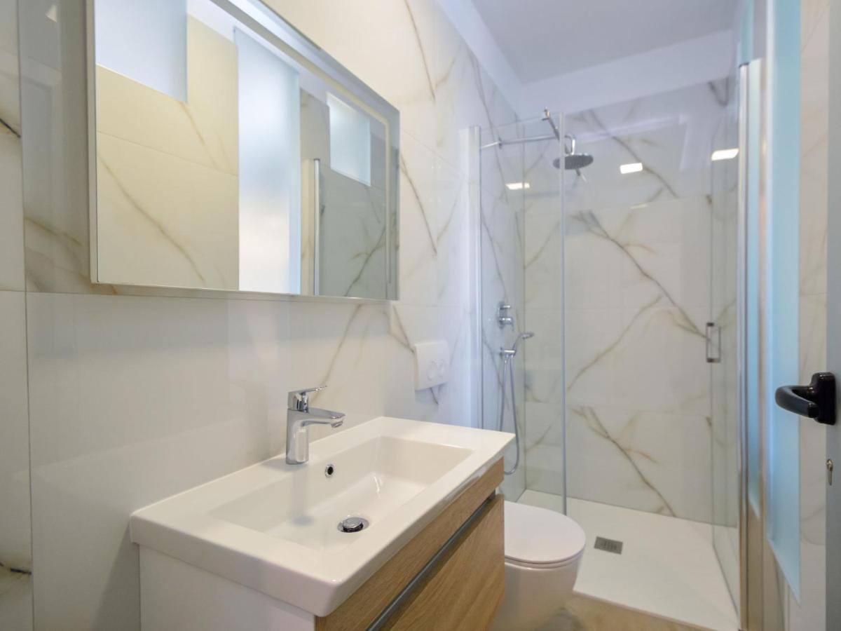 Apartment Mornar-5 By Interhome Trogir Extérieur photo